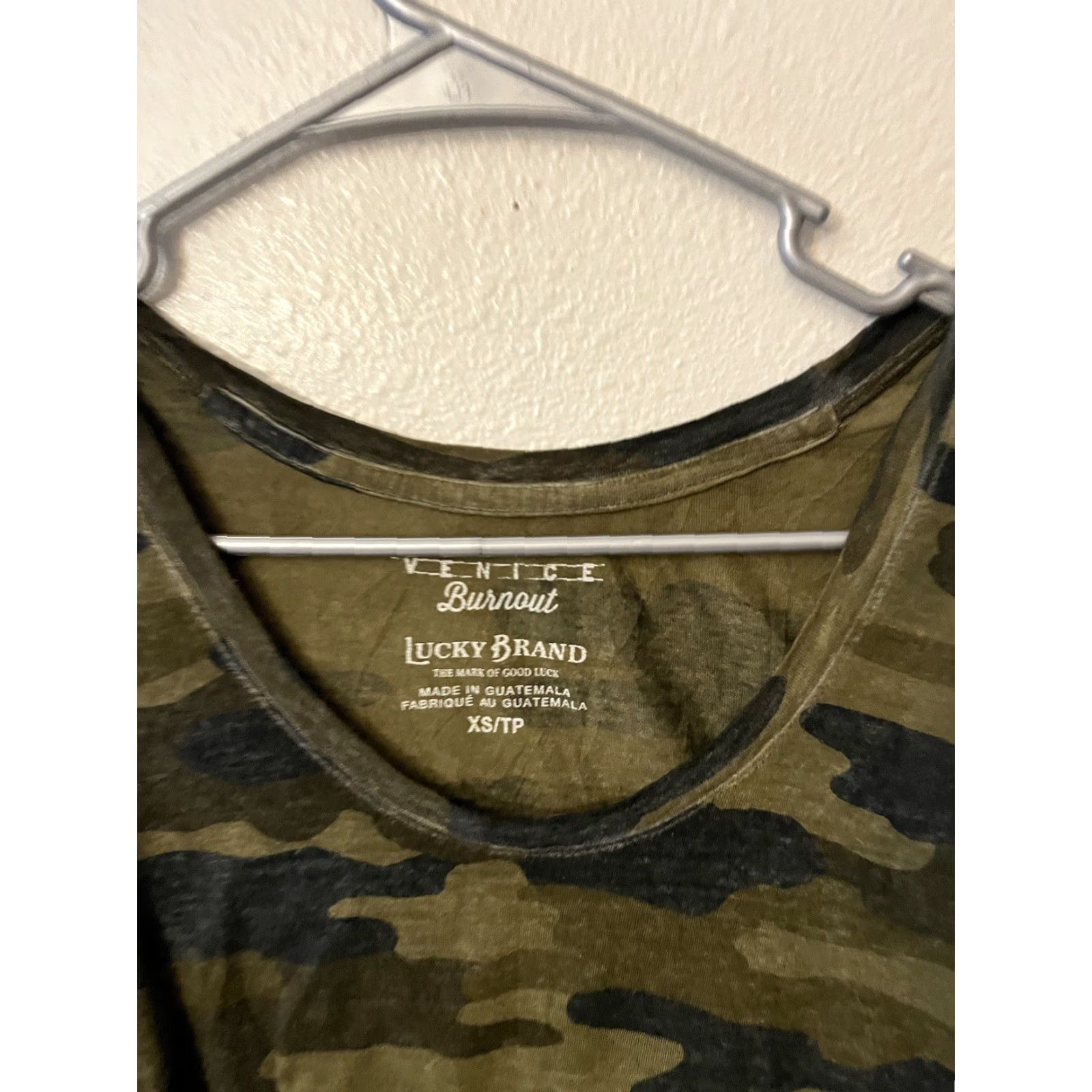 Lucky Brand Lucky Brand Tank Top Womens XS Venice Burnout Camo Print Size XS / US 0-2 / IT 36-38 - 2 Thumbnail