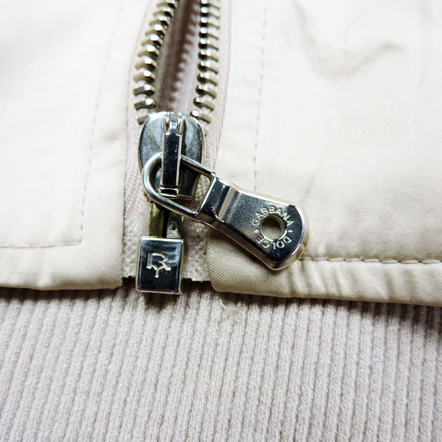 Dolce & Gabbana D&G ZIP UP CROPPED BOMBER JACKET Size M / US 6-8 / IT 42-44 - 7 Thumbnail