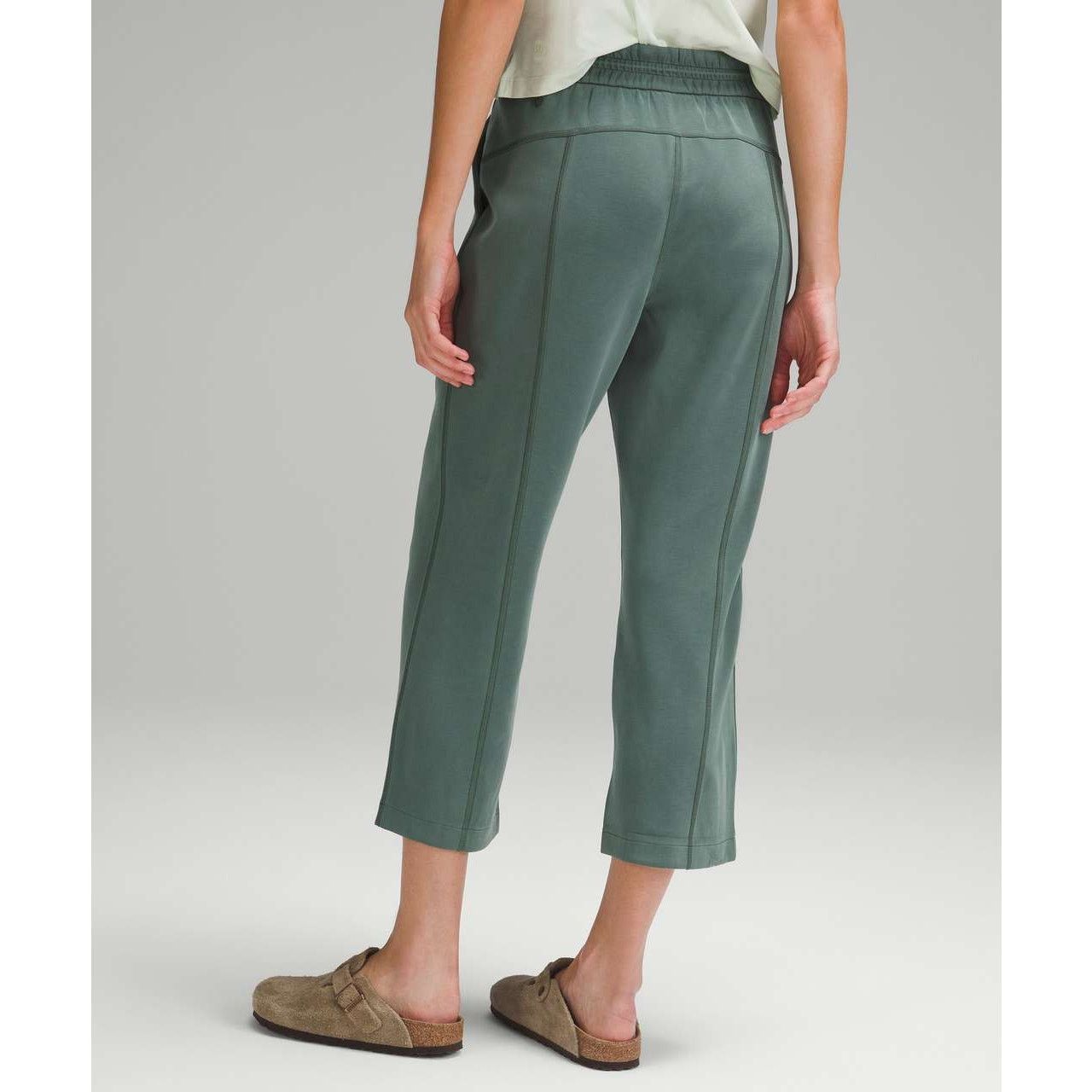 Lululemon Lululemon Softstreme High-Rise Straight Leg Crop Forest GRN Size 28" / US 6 / IT 42 - 2 Thumbnail