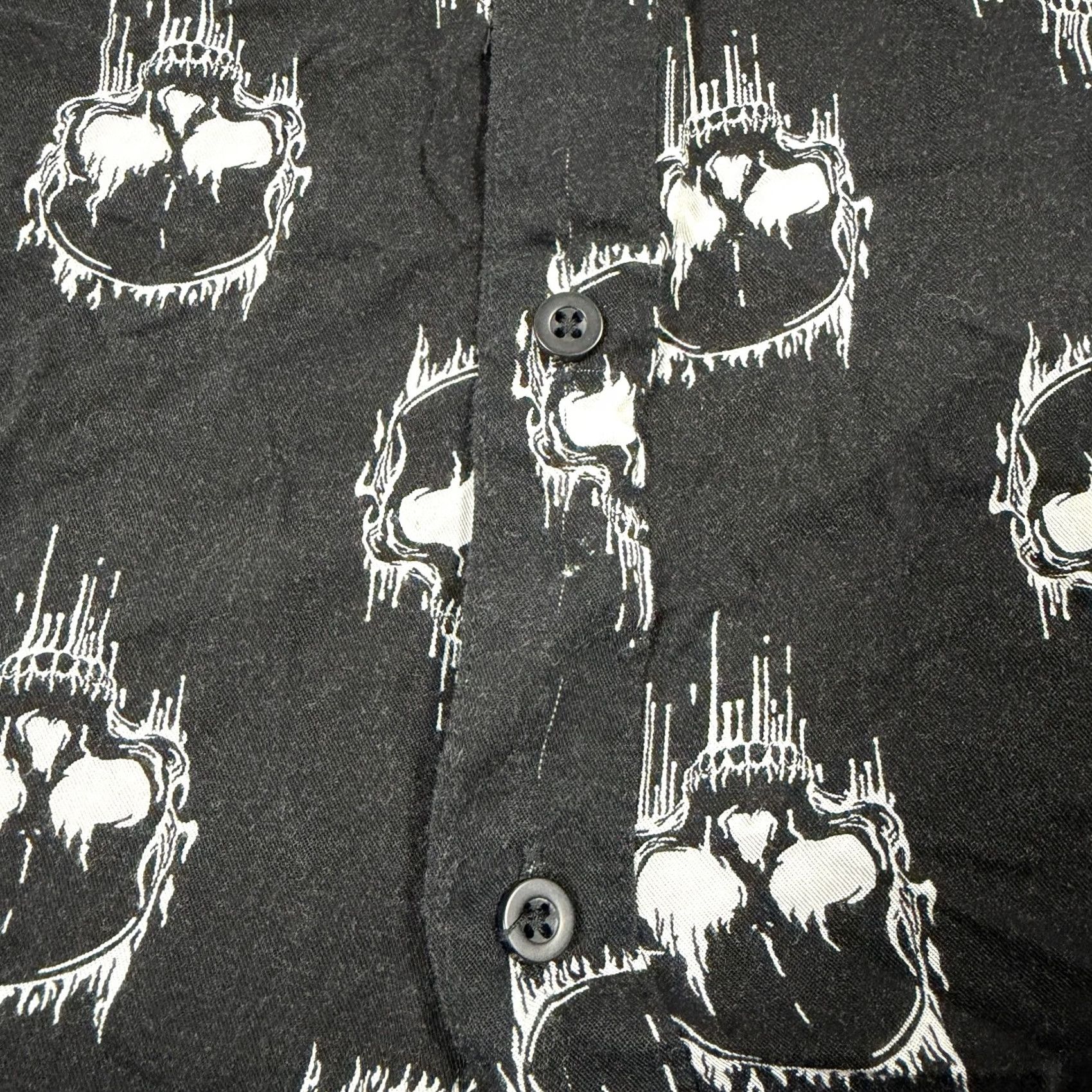 Vintage Social Collision Skull Print Button-Up Short Sleeve Shirt Mens M Black Size US M / EU 48-50 / 2 - 3 Thumbnail