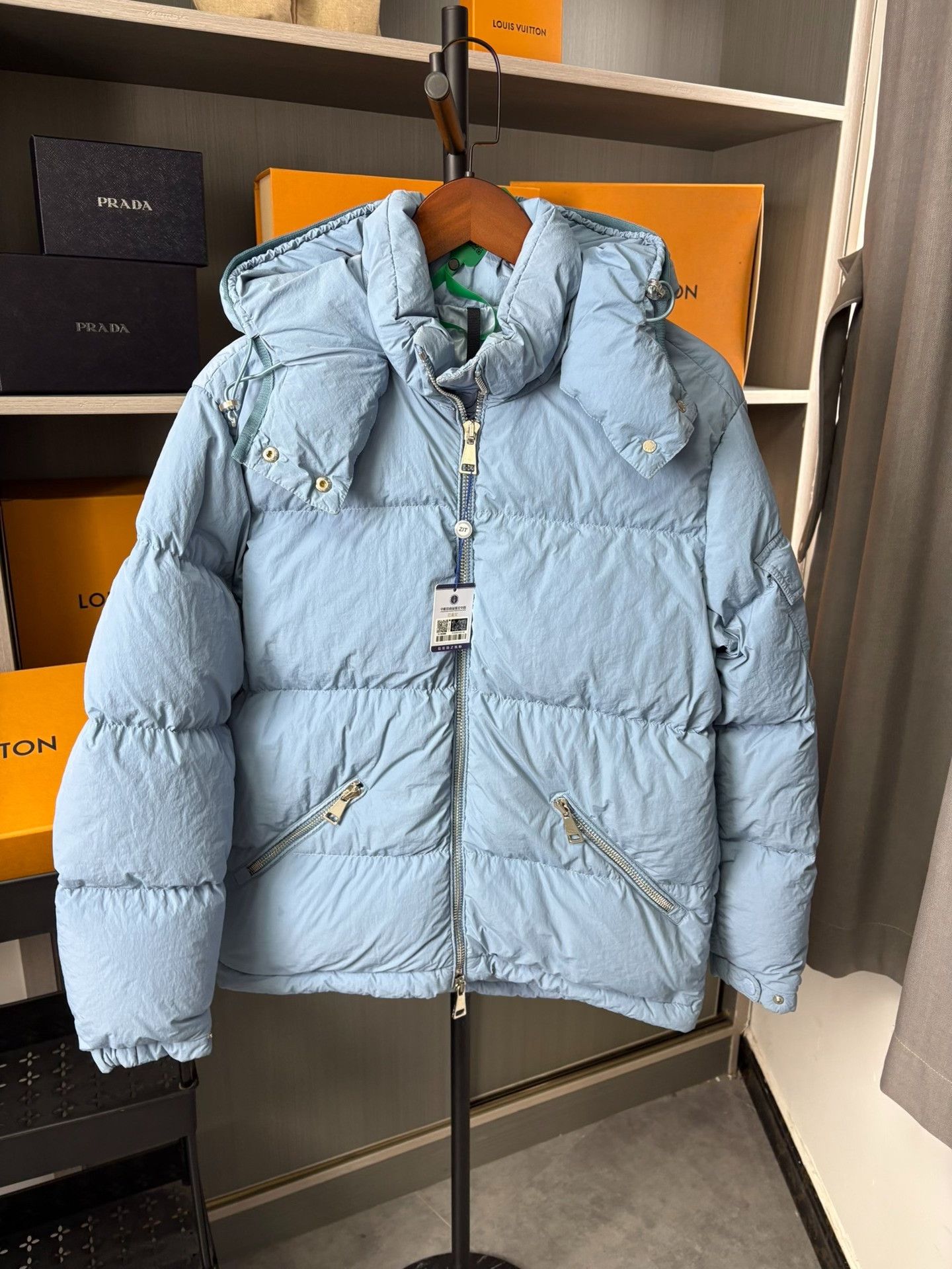 Moncler Moncler Down White Heavy Coat XS Men Size US XS / EU 42 / 0 - 1 Thumbnail