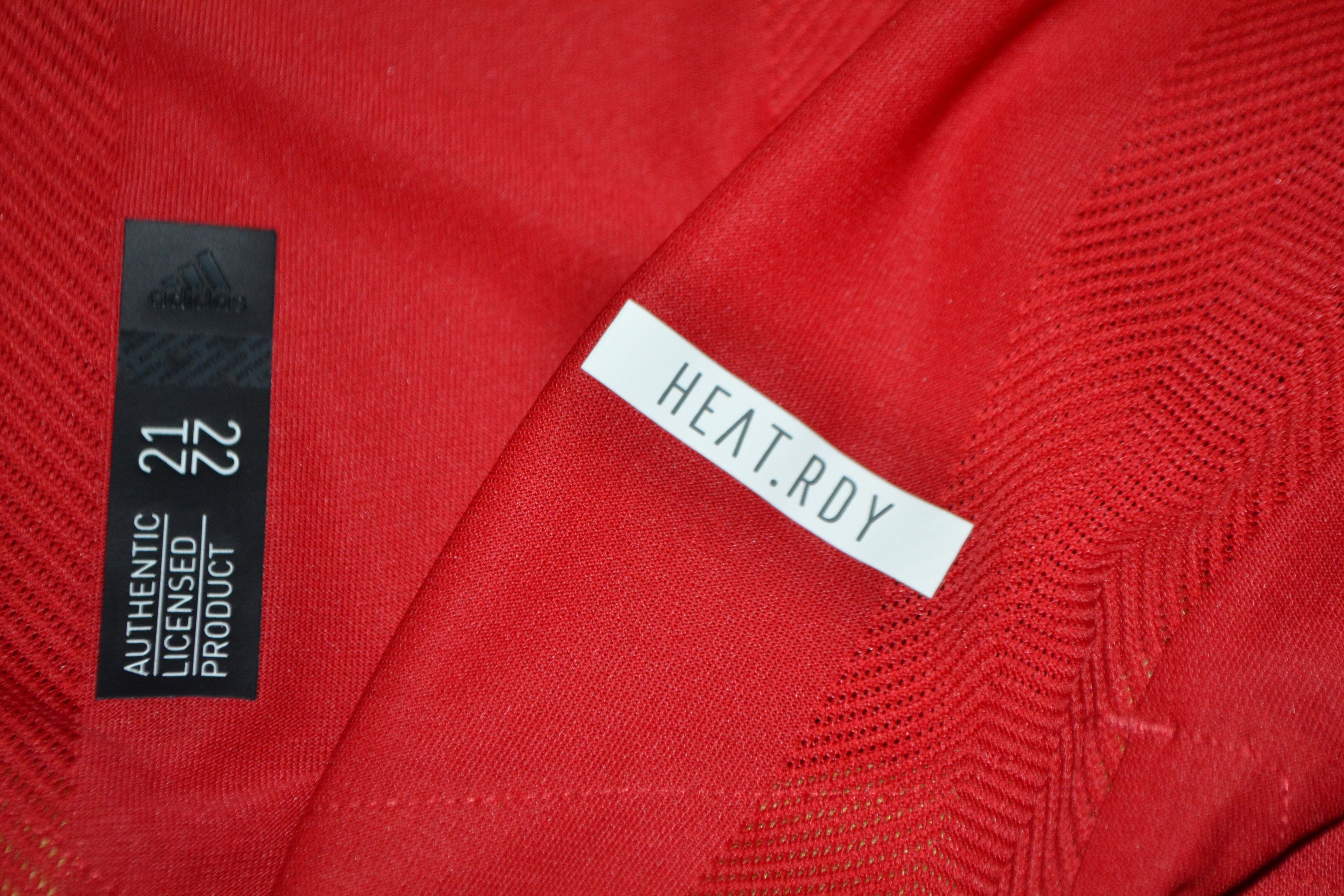 Adidas AUTHENTIC Ronaldo Manchester United Shirt 2021 2022 Jersey Size US M / EU 48-50 / 2 - 6 Thumbnail