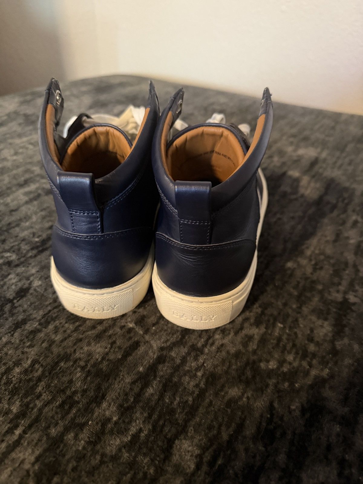 Bally Bally men shoes size 9 very good condition Size US 9 / EU 42 - 3 Thumbnail