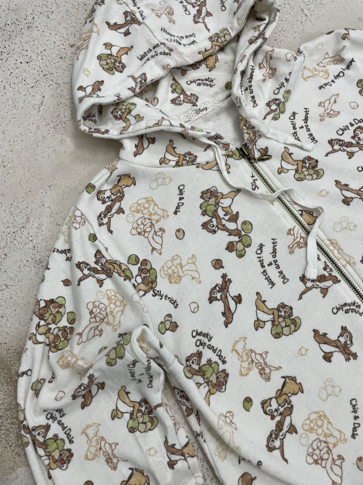 Disney Disney Chipmunk Chip & Dale Cartoon Hoodie Size US M / EU 48-50 / 2 - 5 Thumbnail