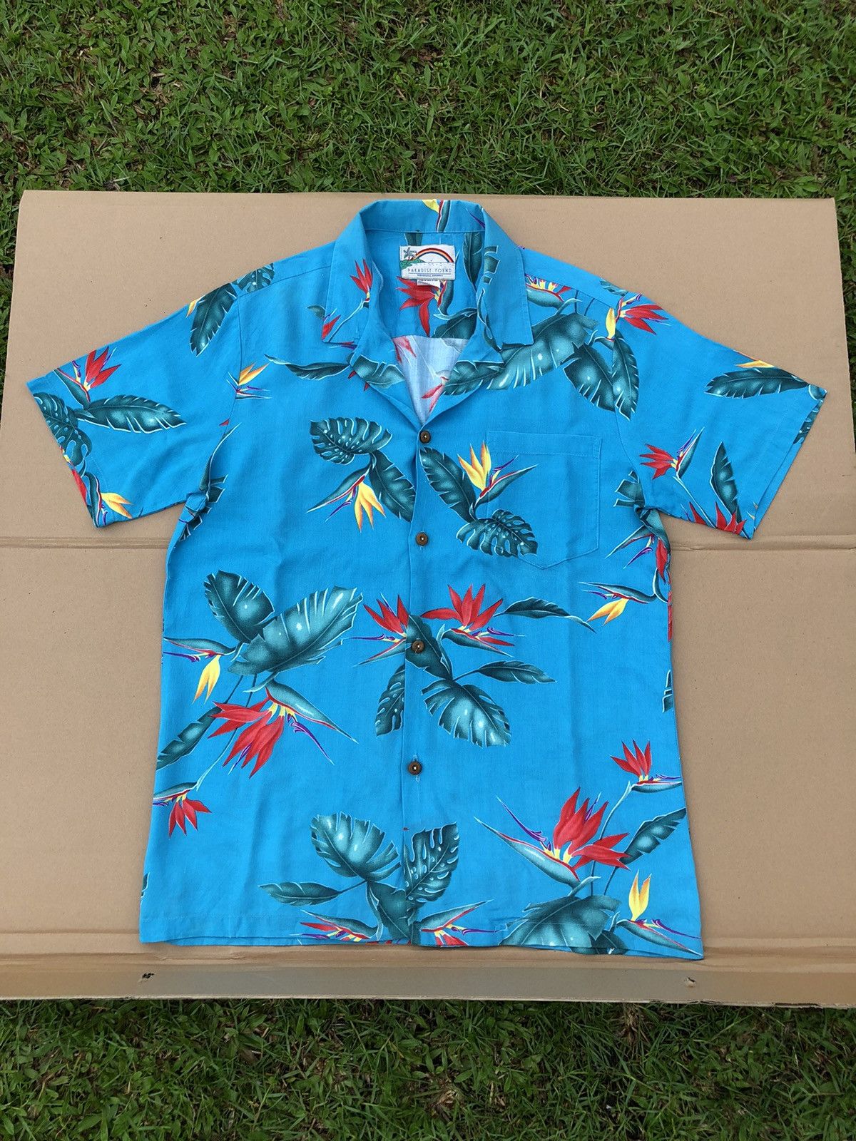 Vintage Vintage Paradise Found Honolulu, Hawaii 100% Rayon Button Size US M / EU 48-50 / 2 - 2 Thumbnail