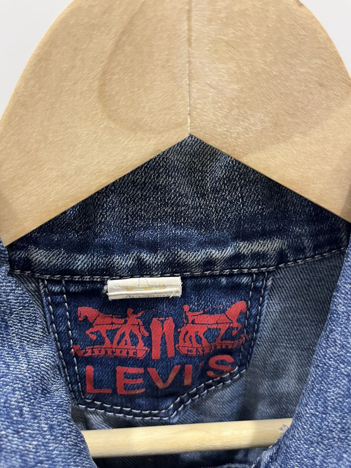 Levi's Levis vintage jeans jacket denim blue hype streetwear Size US M / EU 48-50 / 2 - 7 Thumbnail