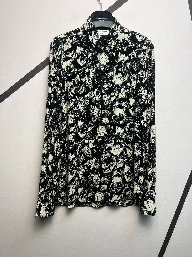 Saint Laurent Paris saint Laurent paris size 37 22 Spring/Summer Black and Wh Size US M / EU 48-50 / 2 - 1 Thumbnail