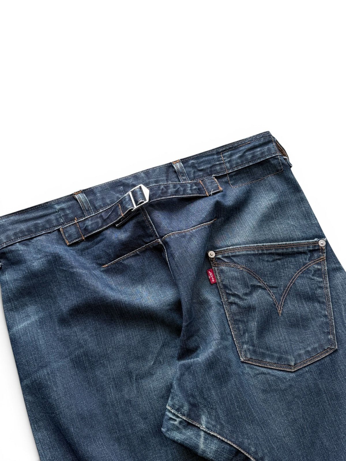 Levi's Vintage Levis Engineered Buckle Back Twisted Washed Jeans Size US 30 / EU 46 - 2 Thumbnail