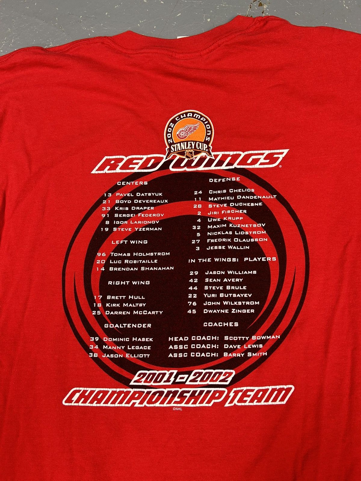NHL × Vintage Crazy Vintage Y2K Essential Detroid Red Wings NHL Tee Shirt Size US L / EU 52-54 / 3 - 2 Thumbnail