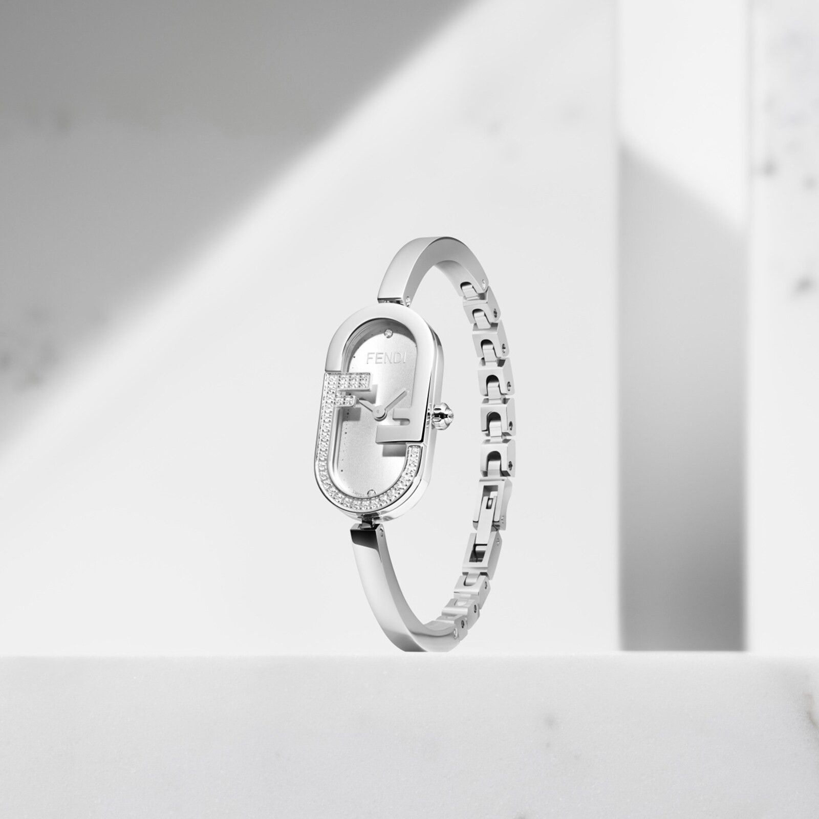 Fendi o1w1db10625 Size: OS / O'Lock Vertical Watch in Silver Size ONE SIZE - 4 Thumbnail