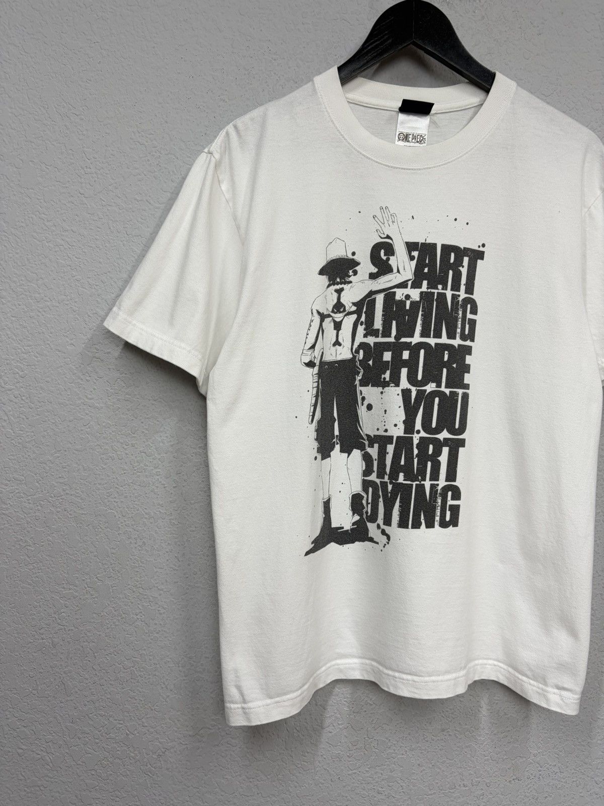 Anime Vintage One Piece Monkey D. Luffy “Start Living Before” Tee Size US L / EU 52-54 / 3 - 2 Thumbnail