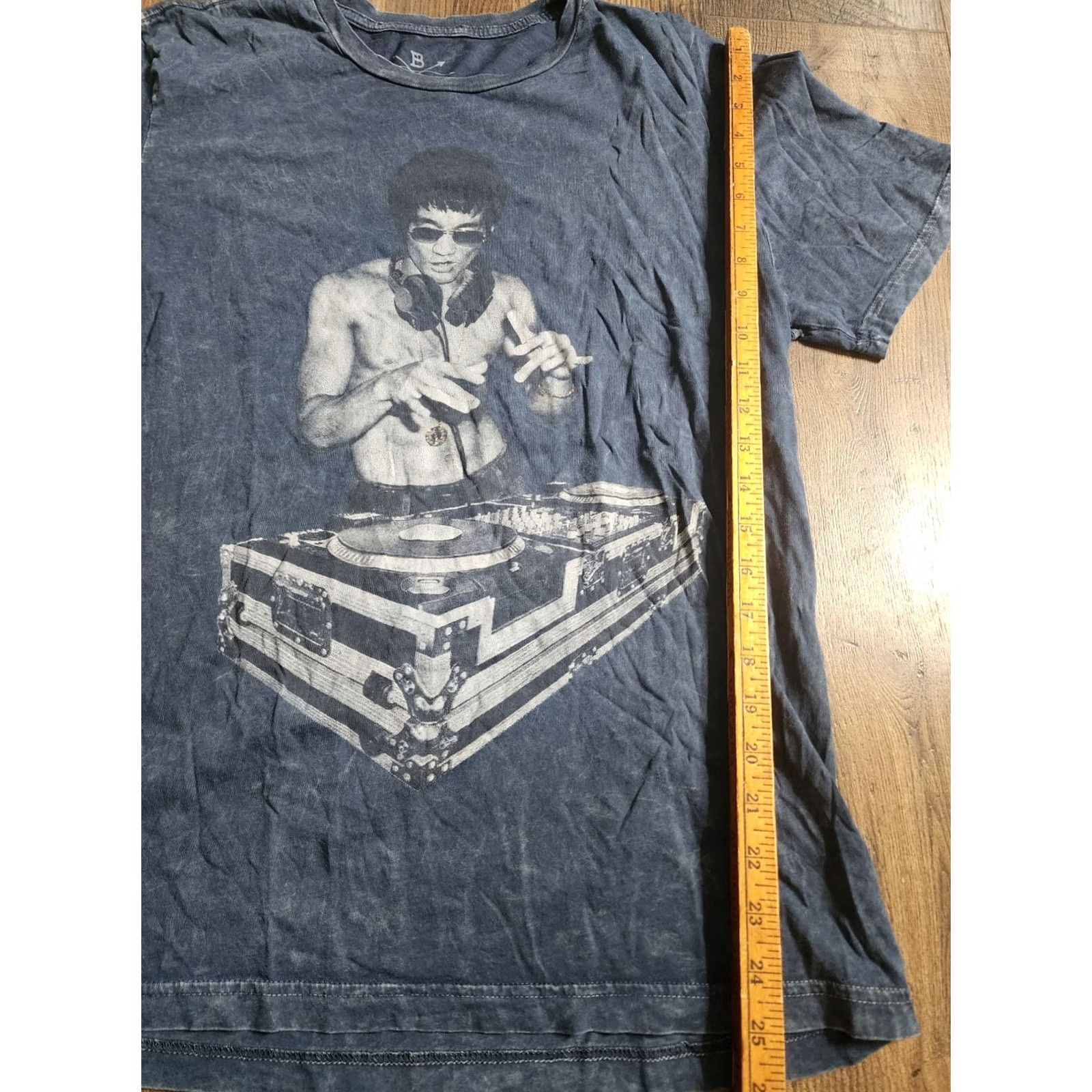 Lee Mens L Bruce Lee DJ Mineral Washed Foil T Shirt Officially Licensed Size US L / EU 52-54 / 3 - 2 Thumbnail