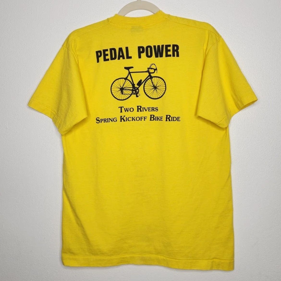 Vintage VINTAGE Screen Stars Shirt Unisex Adults Large Yellow 80s Two Rivers Bike Ride Marathon Race Screen Stars All Over Art Yellow 80s Vintage Size US L / EU 52-54 / 3 - 5 Thumbnail