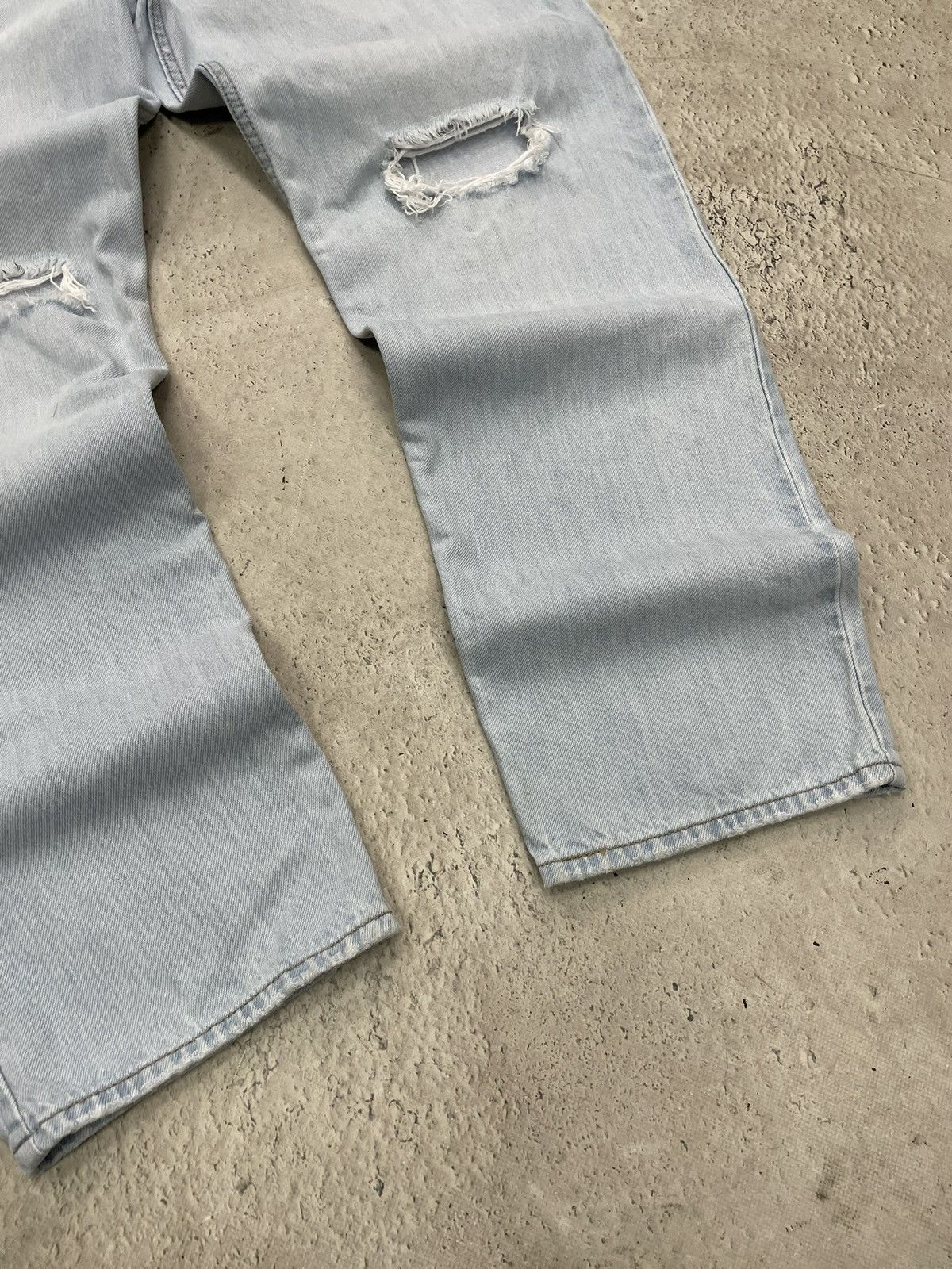 Levi's Levi’s Silver Tab blue baggy jeans 90s y2k streetwear Size US 31 - 2 Thumbnail