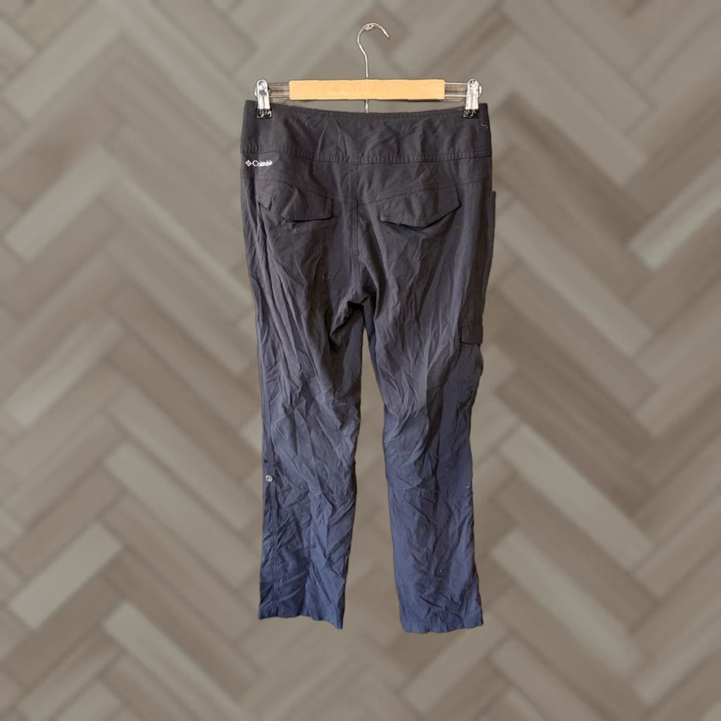 Vintage Columbia Womens Cargo Pants Omni-Shield Black 4 Pants Regular 31in Inseam Womens Size 27" / US 4 / IT 40 - 1 Thumbnail