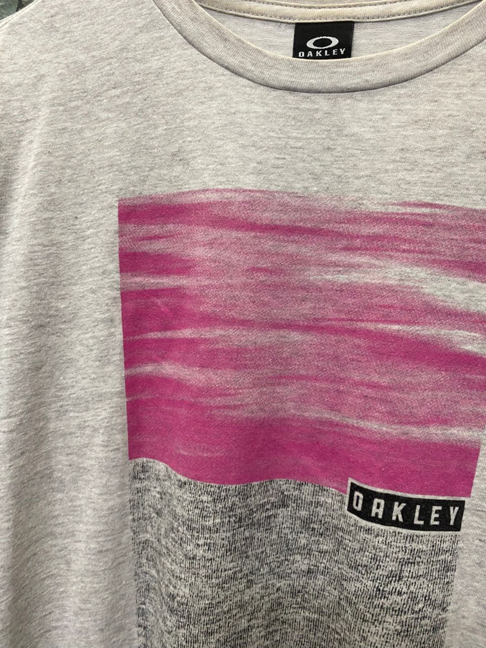 Oakley Vintage Oakley Sportwear Tshirt Size US M / EU 48-50 / 2 - 3 Thumbnail