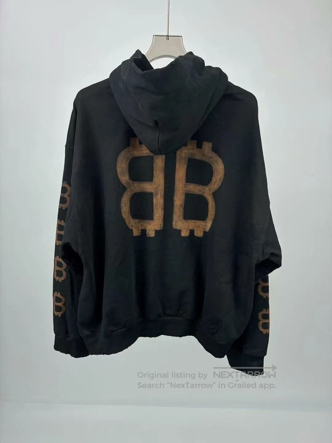 Balenciaga balenciaga bitcoin graphic hoodie sweatshirt. Size US S / EU 44-46 / 1 - 3 Thumbnail