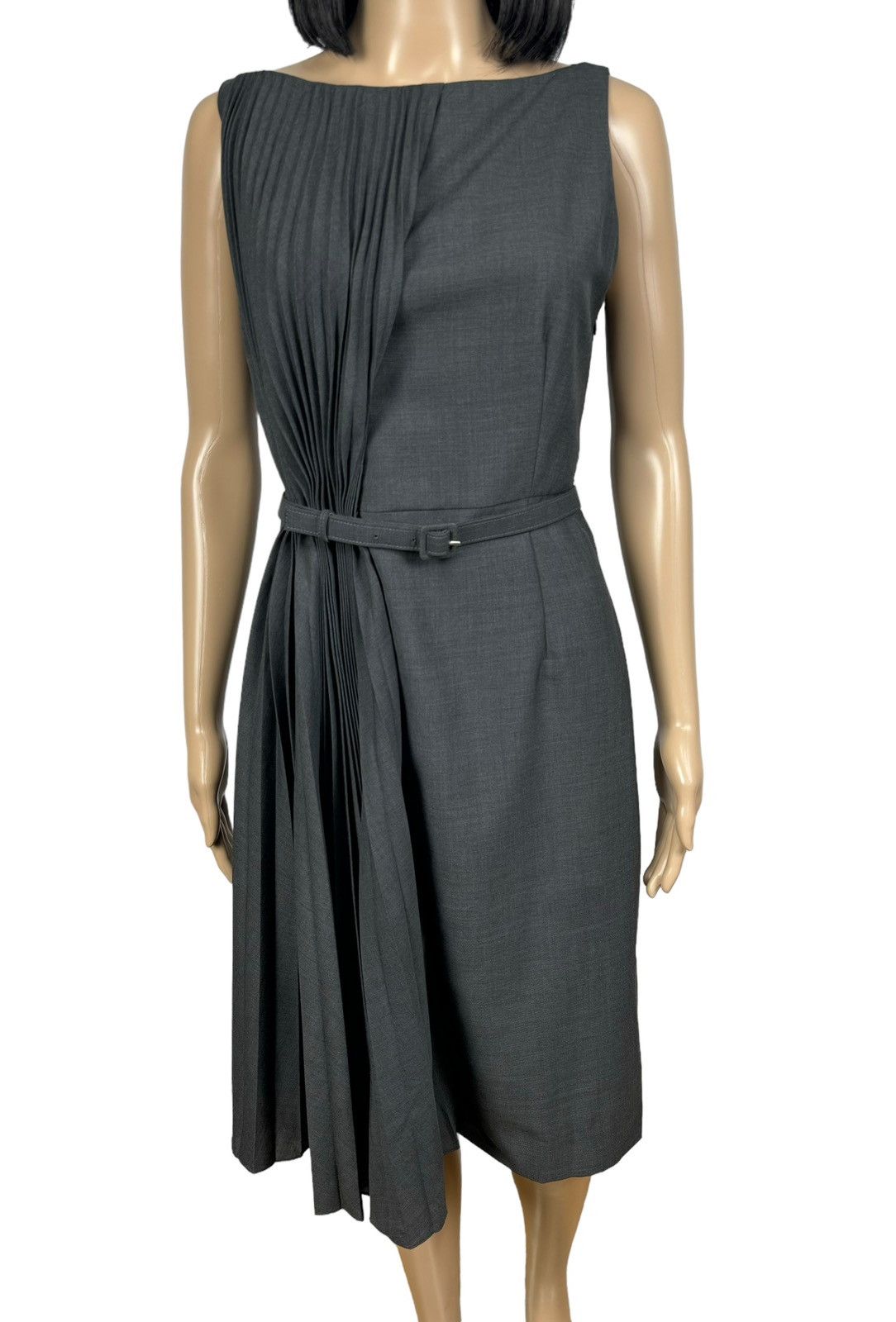Valentino Valentino Belted Wool-Polyester Pleated Dress size 8 Size S / US 4 / IT 40 - 5 Thumbnail