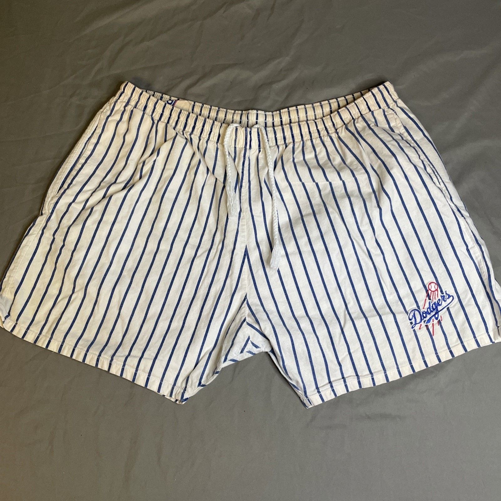 Chalk Line Vtg Chalk Line LA Dodgers Shorts 100% Cotton Pinstripe XL Size US 36 / EU 52 - 1 Thumbnail