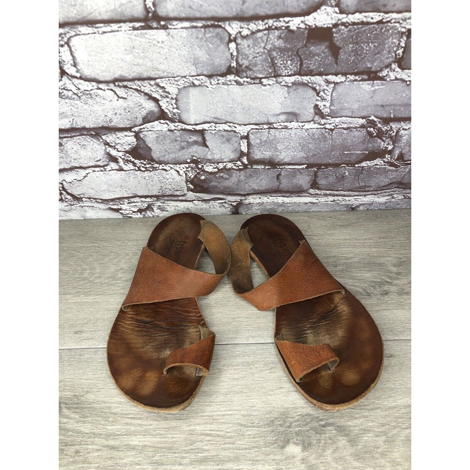 CYDWOQ Cydwoq Brown Leather Toe Post Strap Flat Handmade Sandals Wo Size US 9 / IT 39 - 12 Thumbnail