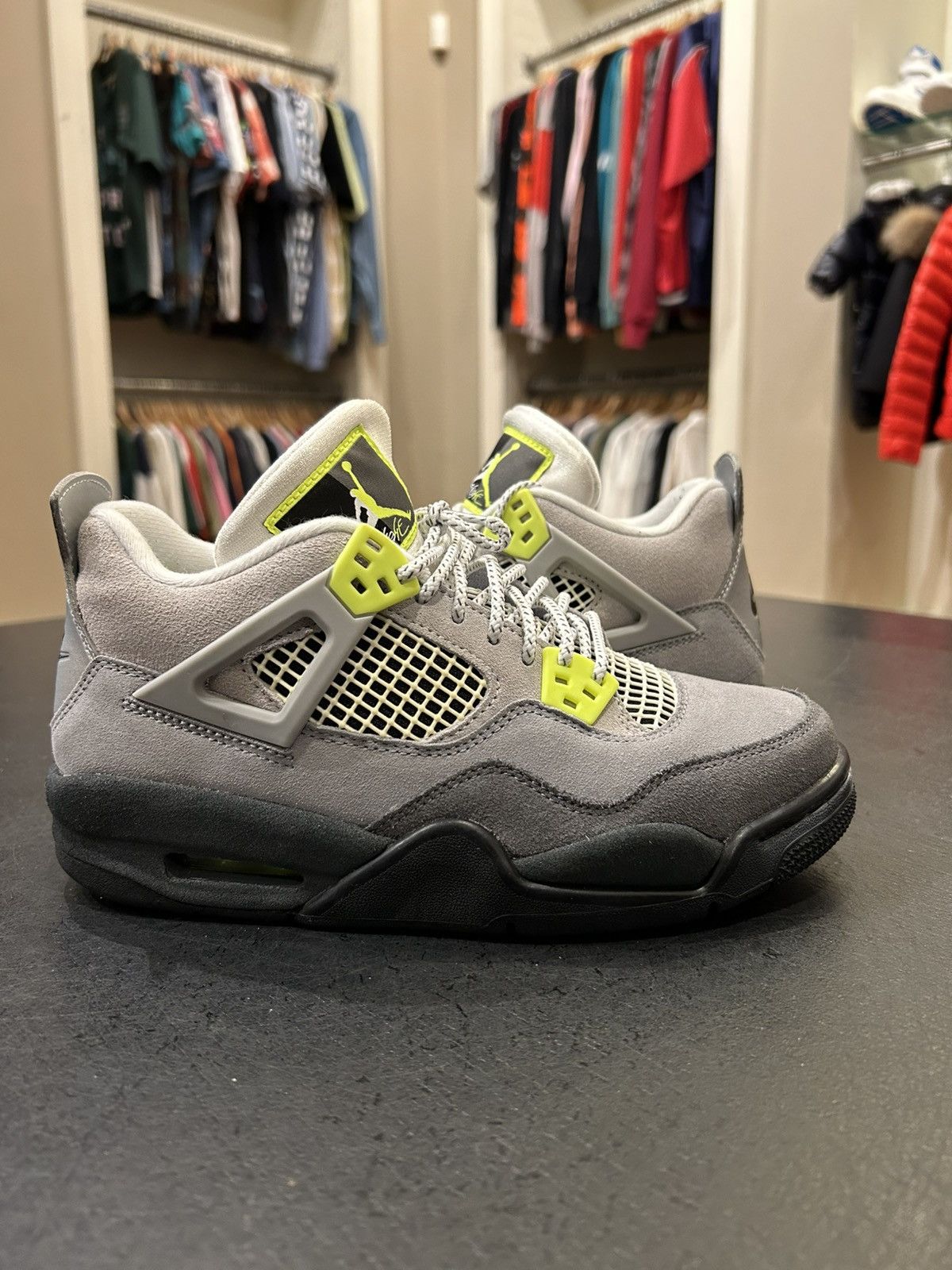 Jordan Brand Jordan 4 Retro ‘OG SE Neon’ Size US 5.5 / EU 38 - 2 Thumbnail
