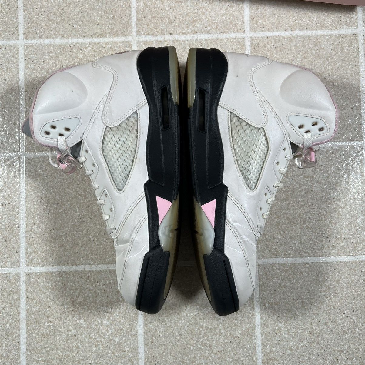 Jordan Brand Air Jordan 5 Men's Retro White/Medium Pink-Black Size 11.5 Size US 11.5 / EU 44-45 - 8 Thumbnail