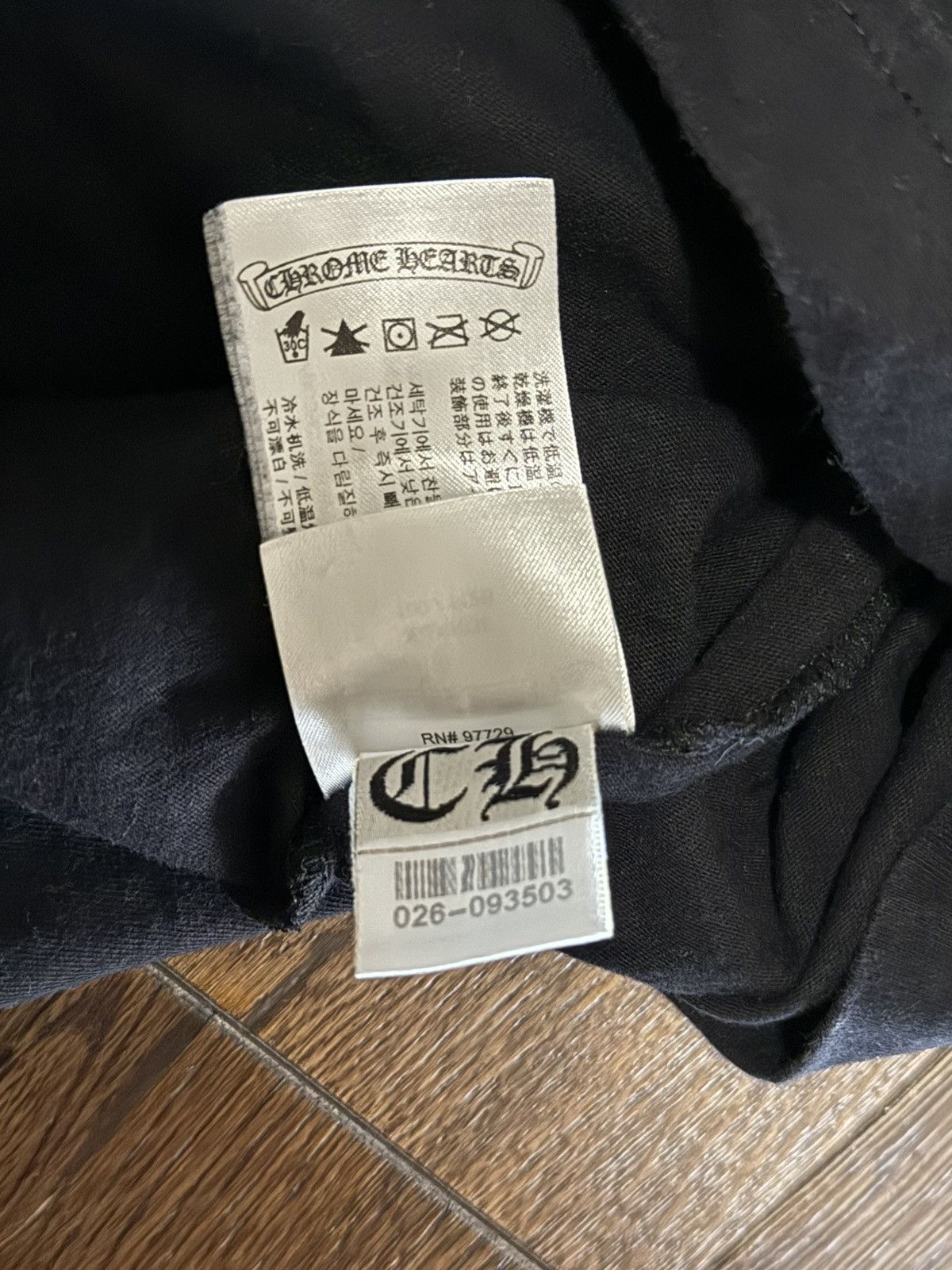 Chrome Hearts Chrome hearts multicolor cemetery black t shirt Size US XL / EU 56 / 4 - 7 Thumbnail