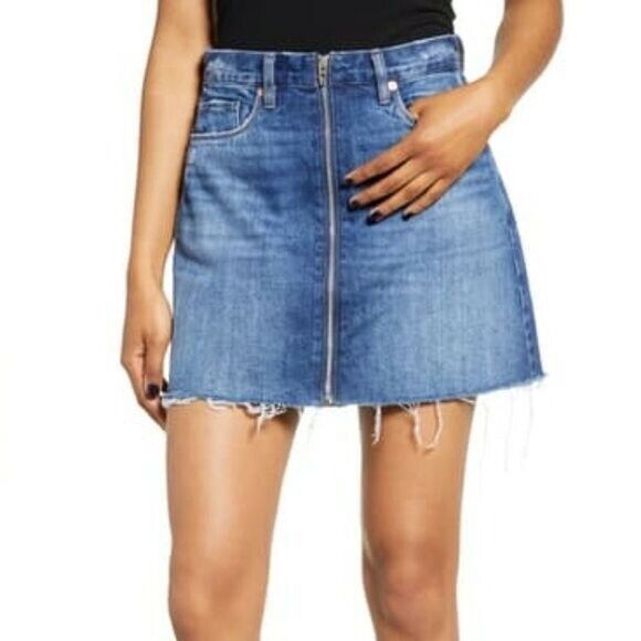 BLANKNYC ⭐BLANKNYC Womens Size 27 Denim Mini Skirt Zip Front Raw Hem Size 29" - 2 Thumbnail