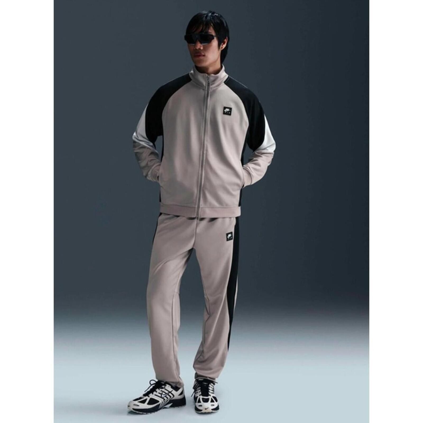 Nike Nike Air Poly-Knit Full-Zip Football Jacket Large MSRP: $85 Size US L / EU 52-54 / 3 - 5 Thumbnail
