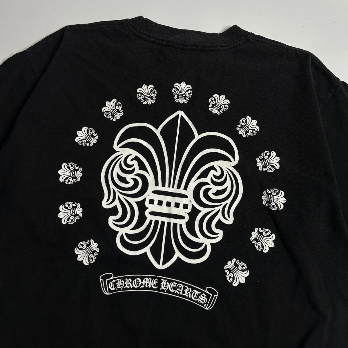 Chrome Hearts Vintage Chrome Hearts Multiple Fleur Logo Tee Size US L / EU 52-54 / 3 - 6 Thumbnail