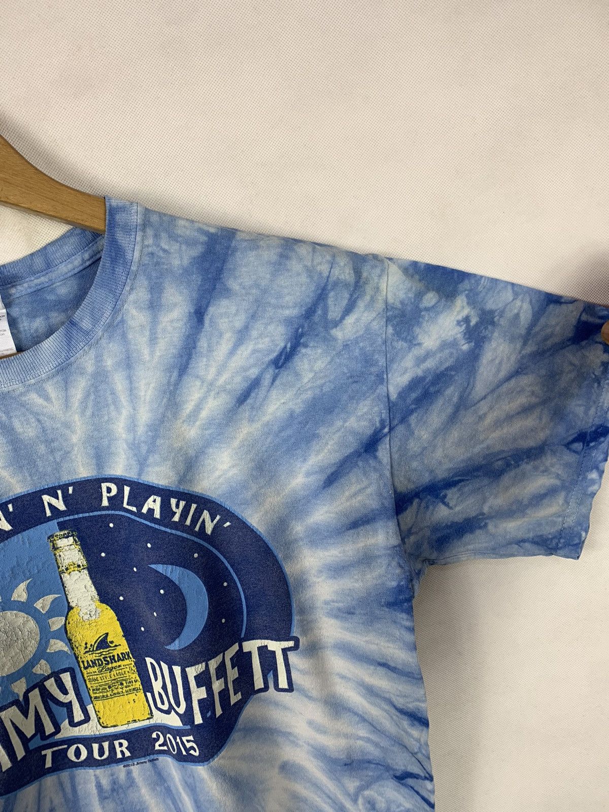Band Tees Steals! Jimmy Buffett Workin n Playin 2015 Tour Band Tee Size US M / EU 48-50 / 2 - 7 Thumbnail