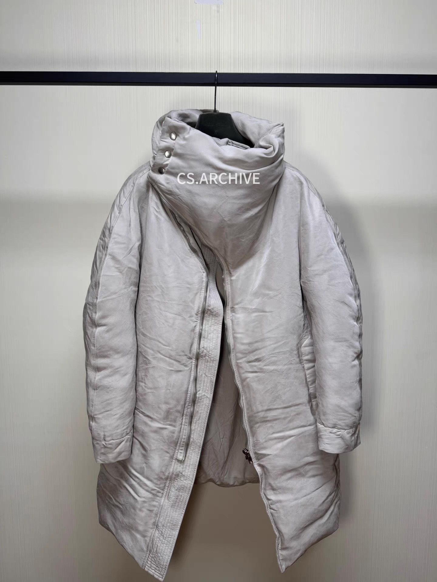 Rick Owens Rick Owens Asymmetric Placket Down Suede Coat Q8 Size US M / EU 48-50 / 2 - 1 Thumbnail