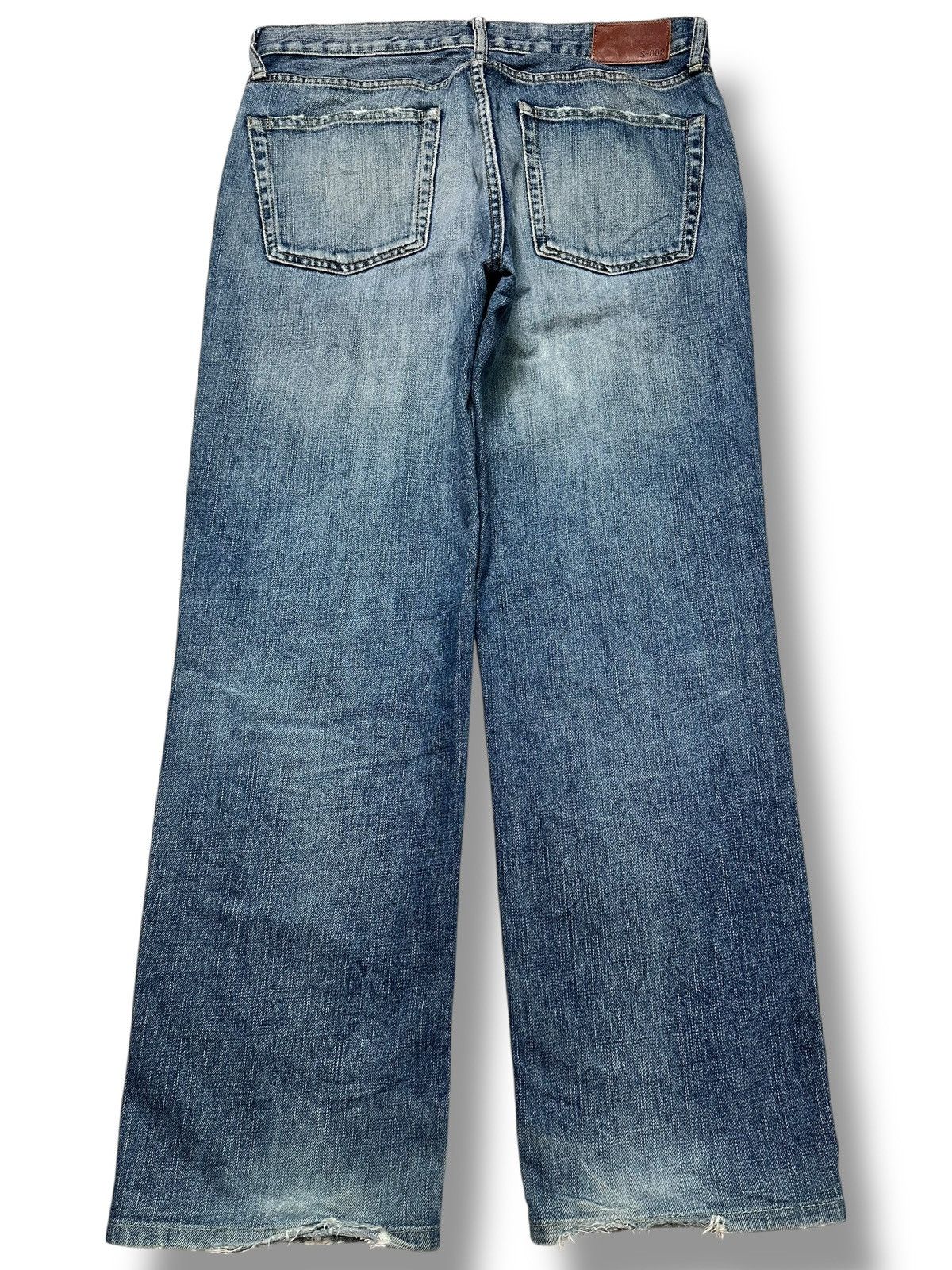 Uniqlo Uniqlo Vintage Distressed With Patches & Baggy Loose Faded Size US 33 - 2 Thumbnail
