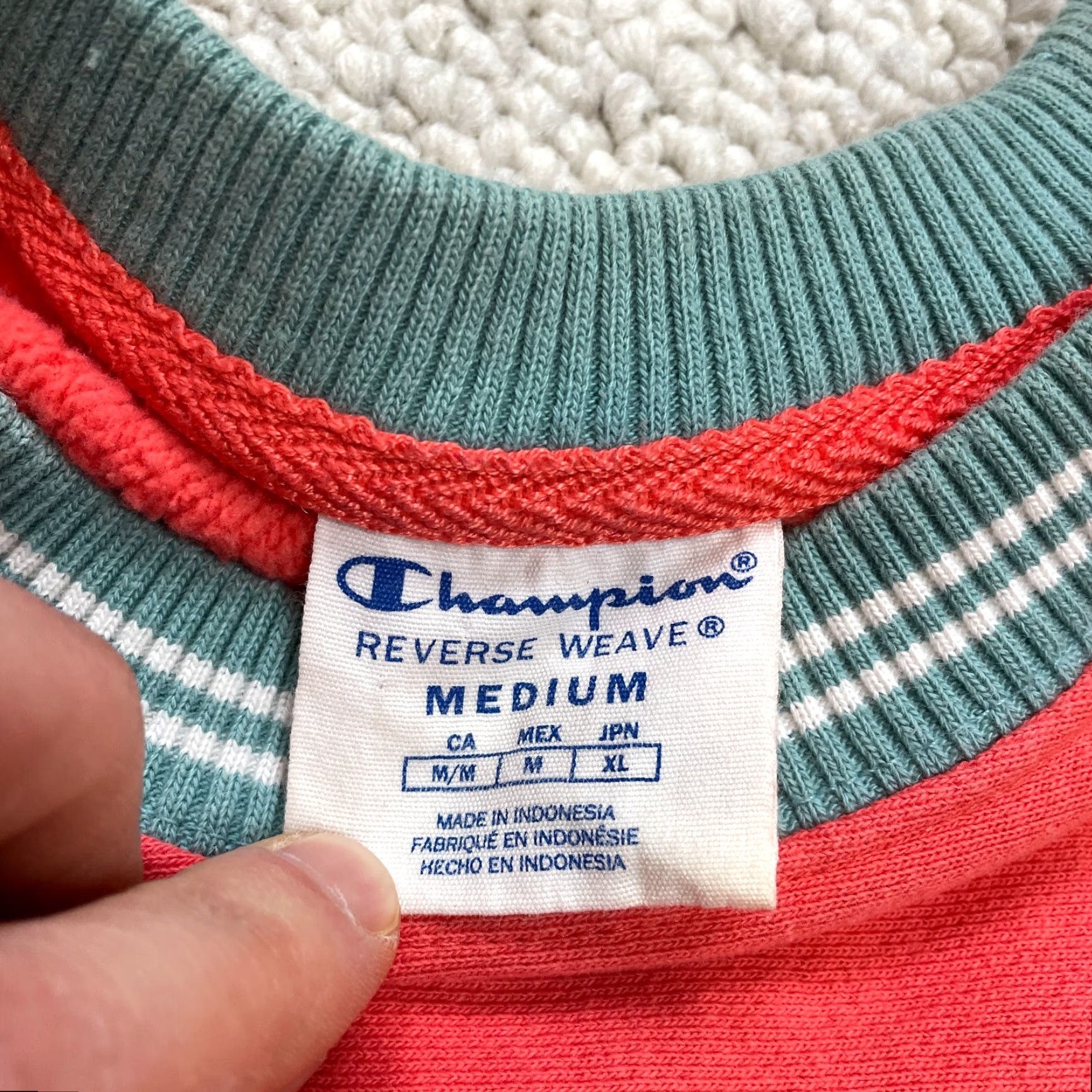 Champion VINTAGE Champion Sweatshirt Womens Medium Orange Pullover Ringer Reverse Weave Crew Neck Long Sleeve Logo Solid Retro Men/Women? Size M / US 6-8 / IT 42-44 - 7 Thumbnail