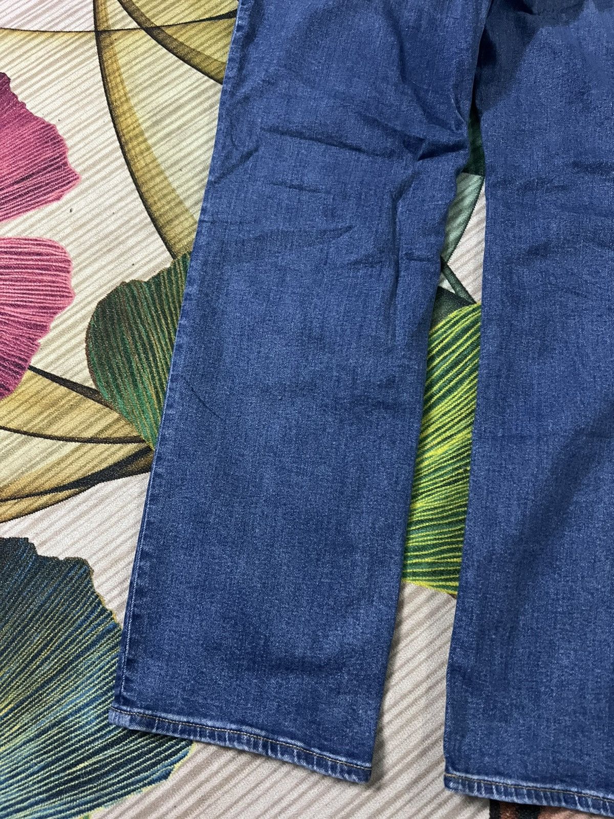 Undercover 💥INSANE 90’STYLE GU X UNDERCOVER DISTRESS BLUE JEAN Size US 32 / EU 48 - 15 Thumbnail