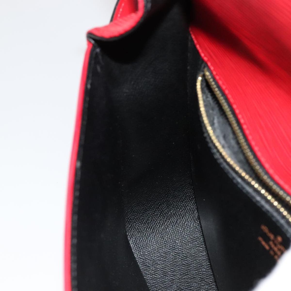 Louis Vuitton LOUIS VUITTON Epi Saint Cloud GM Shoulder Bag Red M52197 Size ONE SIZE - 16 Thumbnail