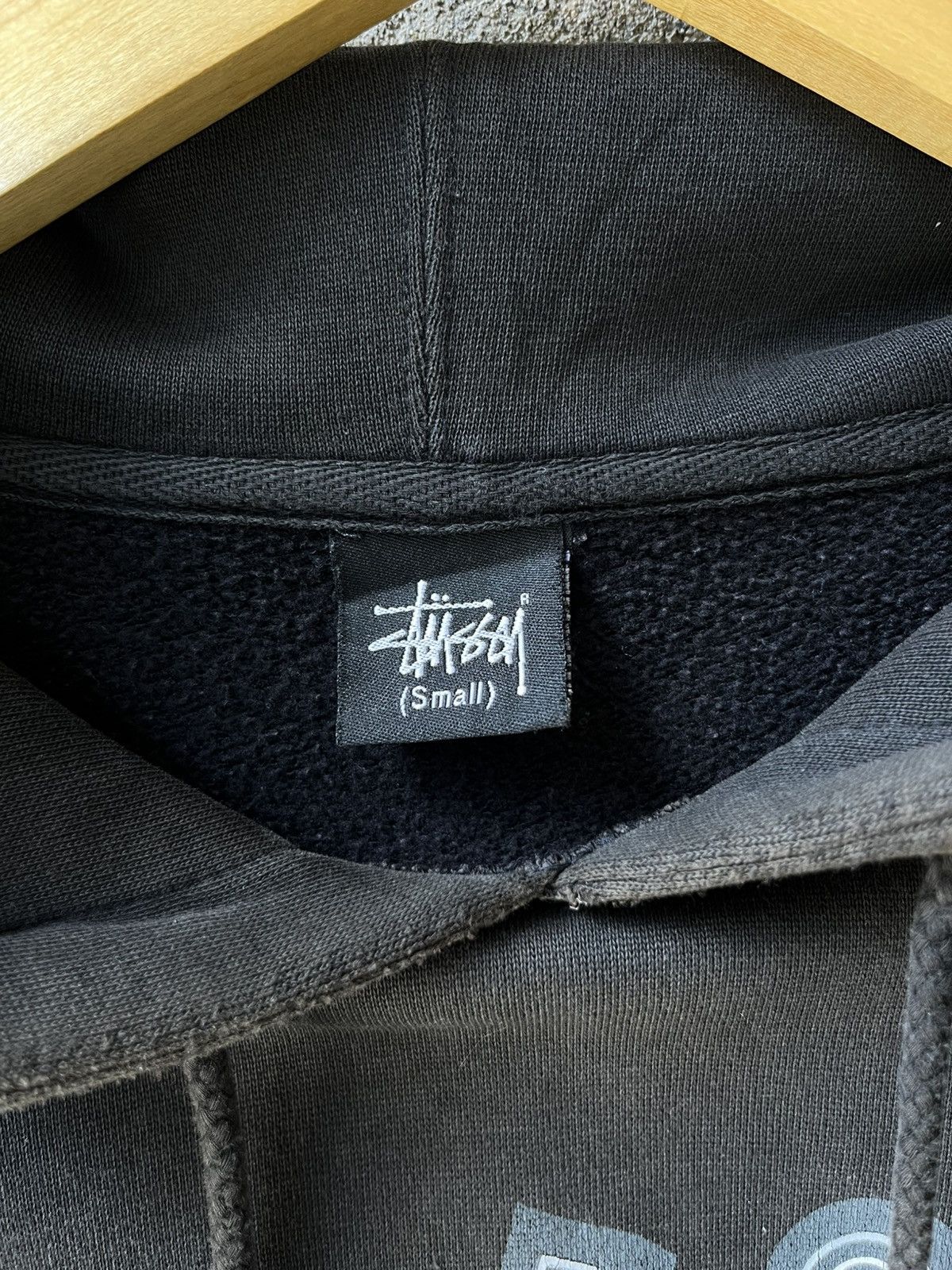 Stussy Vintage 2000s stussy tribal hoodie Size US S / EU 44-46 / 1 - 8 Thumbnail