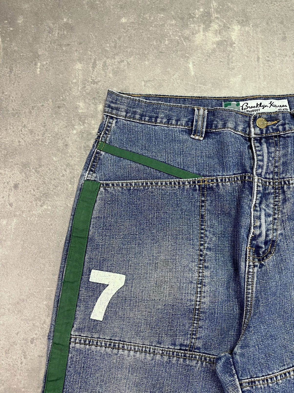 Brooklyn Xpress Brooklyn Xpress Mega Baggy Y2K Patches Denim Jorts Shorts 36 Size US 36 / EU 52 - 7 Thumbnail