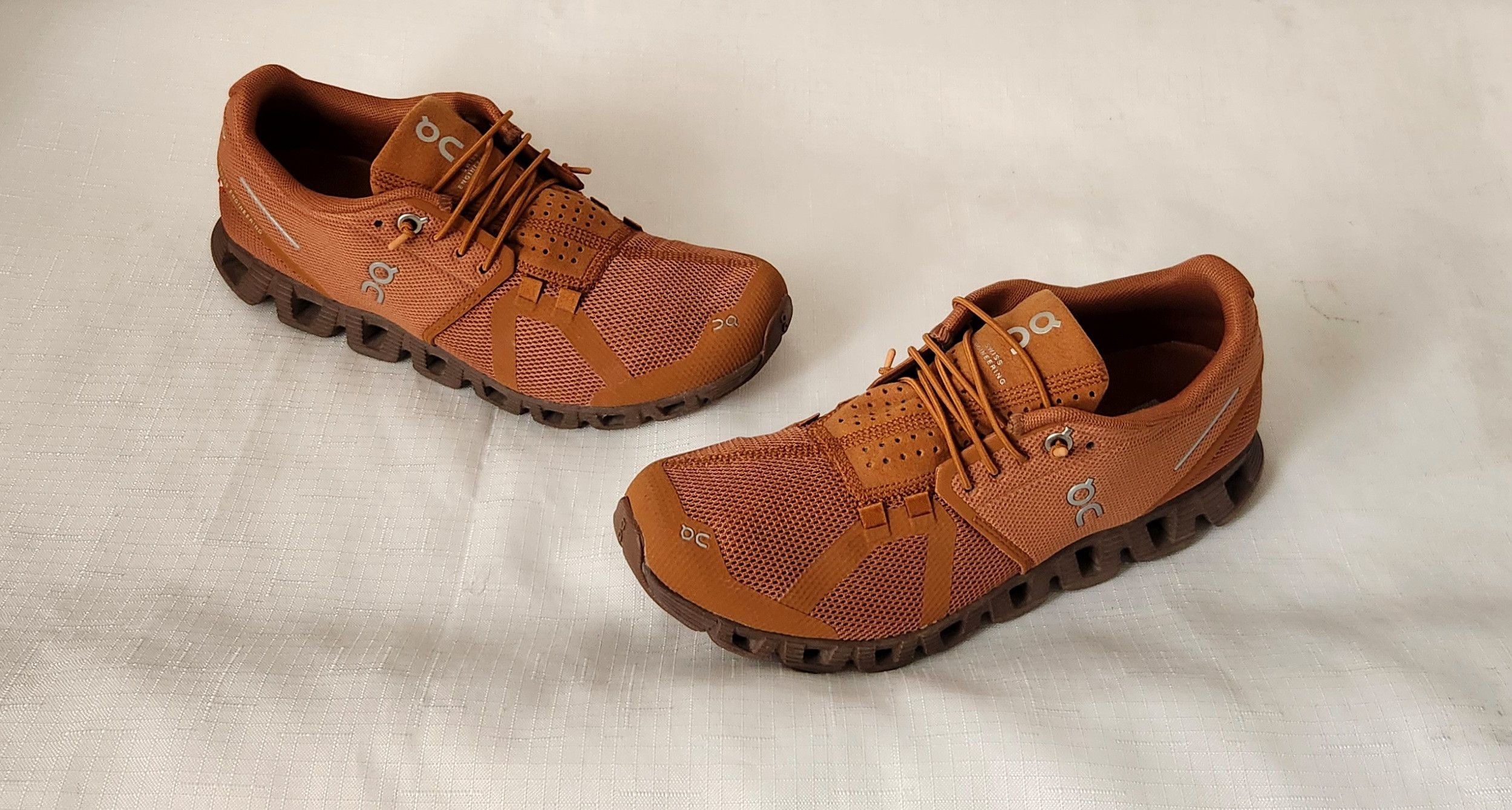 On Cloud Swiss Running shoes Monochrome Sneakers Brown SZ