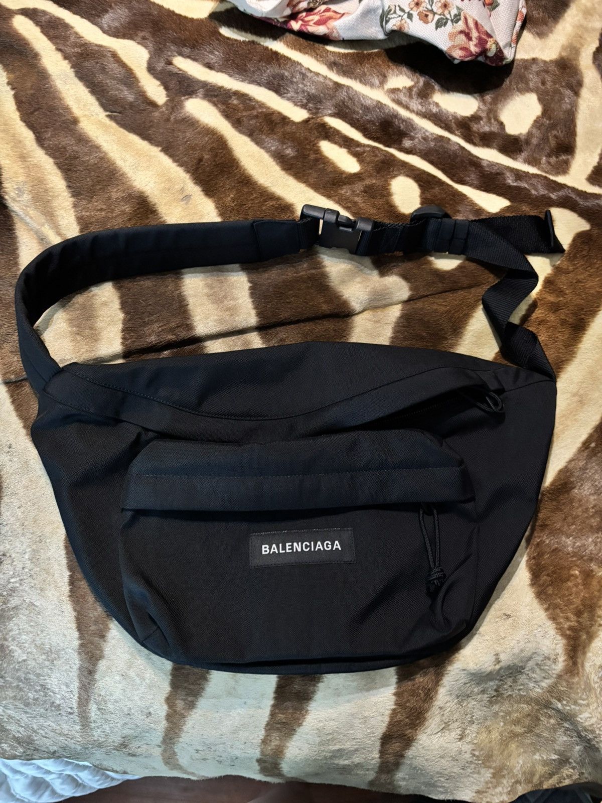 Balenciaga Balenciaga Crossbody XL messenger bag Size ONE SIZE - 1 Thumbnail
