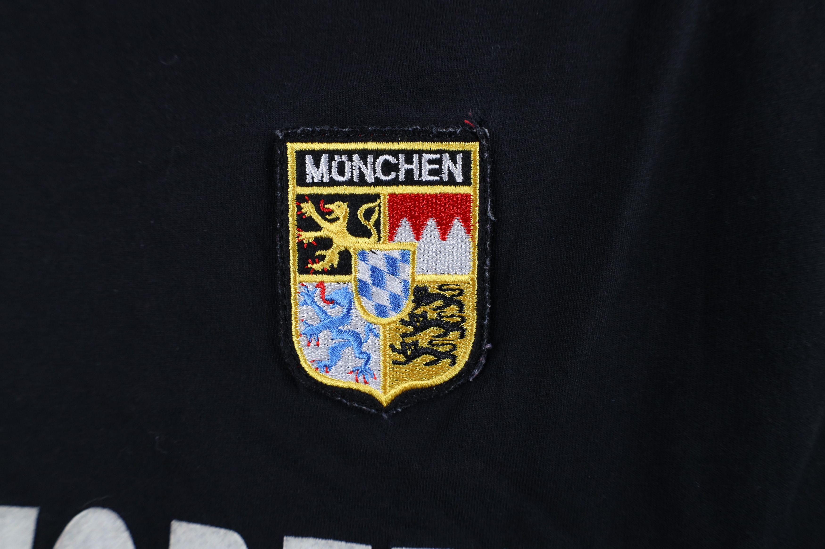 Vintage Vintage 90s Streetwear Oktoberfest Munchen Ringer T-Shirt Size M / US 6-8 / IT 42-44 - 5 Thumbnail