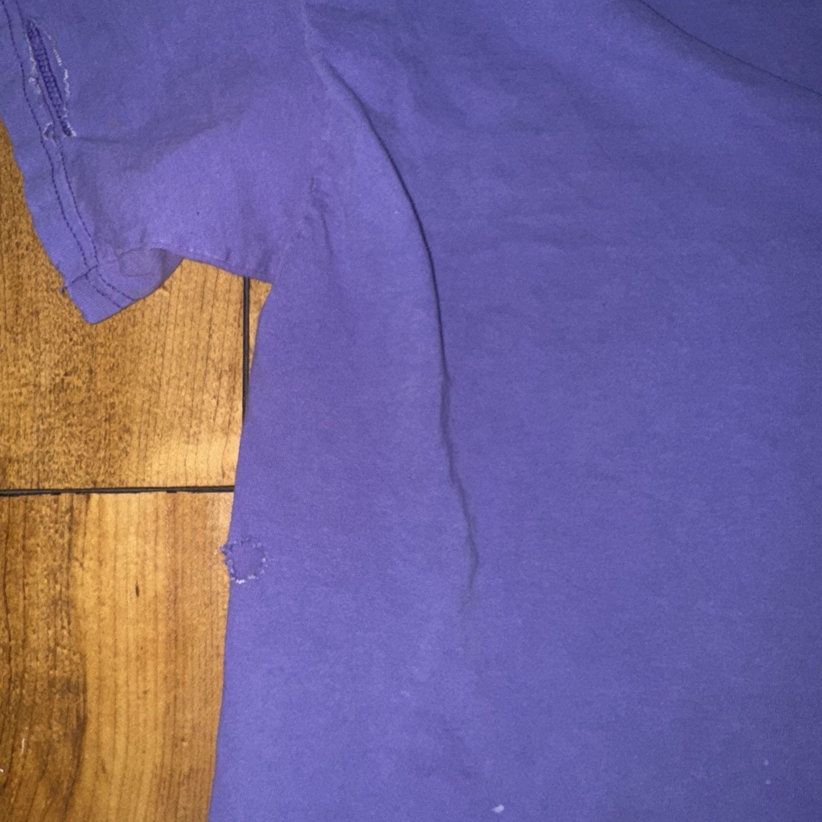 Band Tees × Vintage Vintage Hawaii USA T-Shirt Purple L 20x25 Distressed Graphic Size US L / EU 52-54 / 3 - 10 Thumbnail