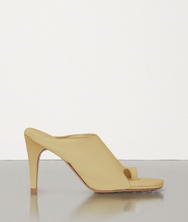 Bottega Veneta o1y0725 Spike Heel Mules in Sand Size US 9 / IT 39 - 1 Thumbnail
