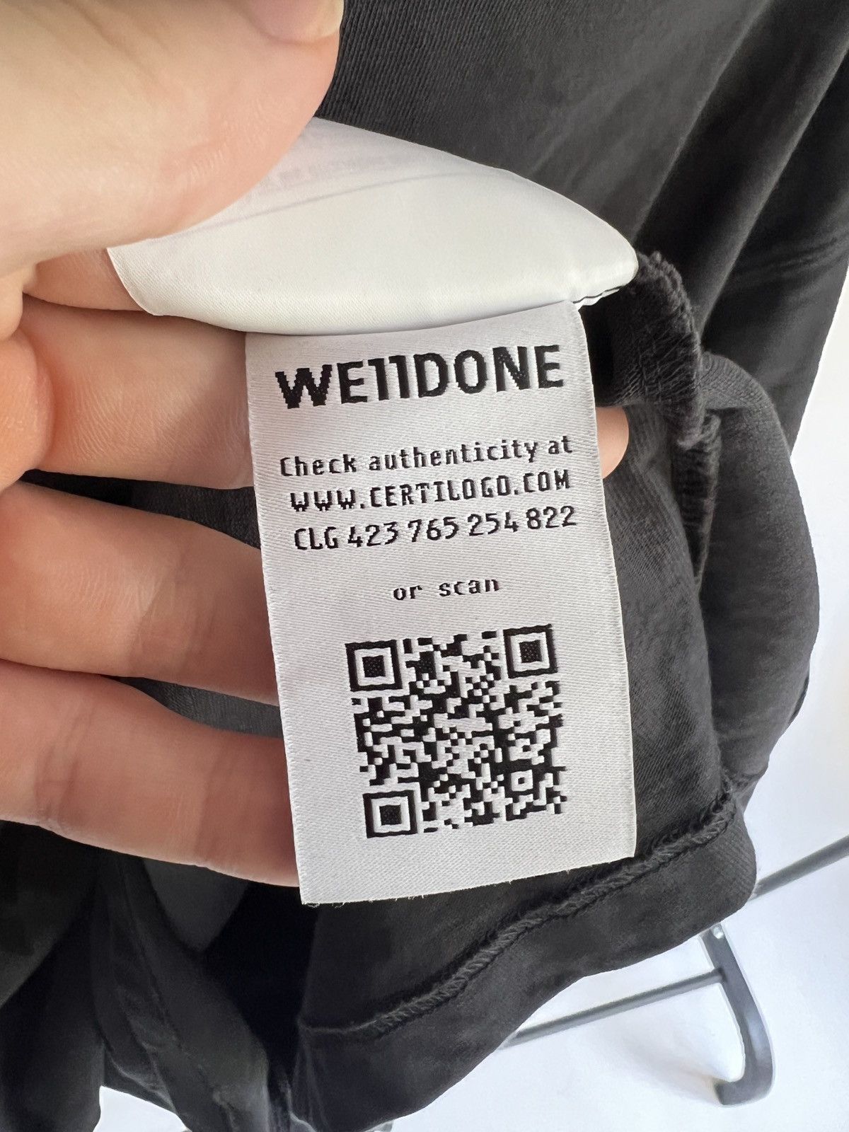 WE11DONE Grey ‘Selldone’ Front Logo T-Shirt Size US M / EU 48-50 / 2 - 6 Thumbnail