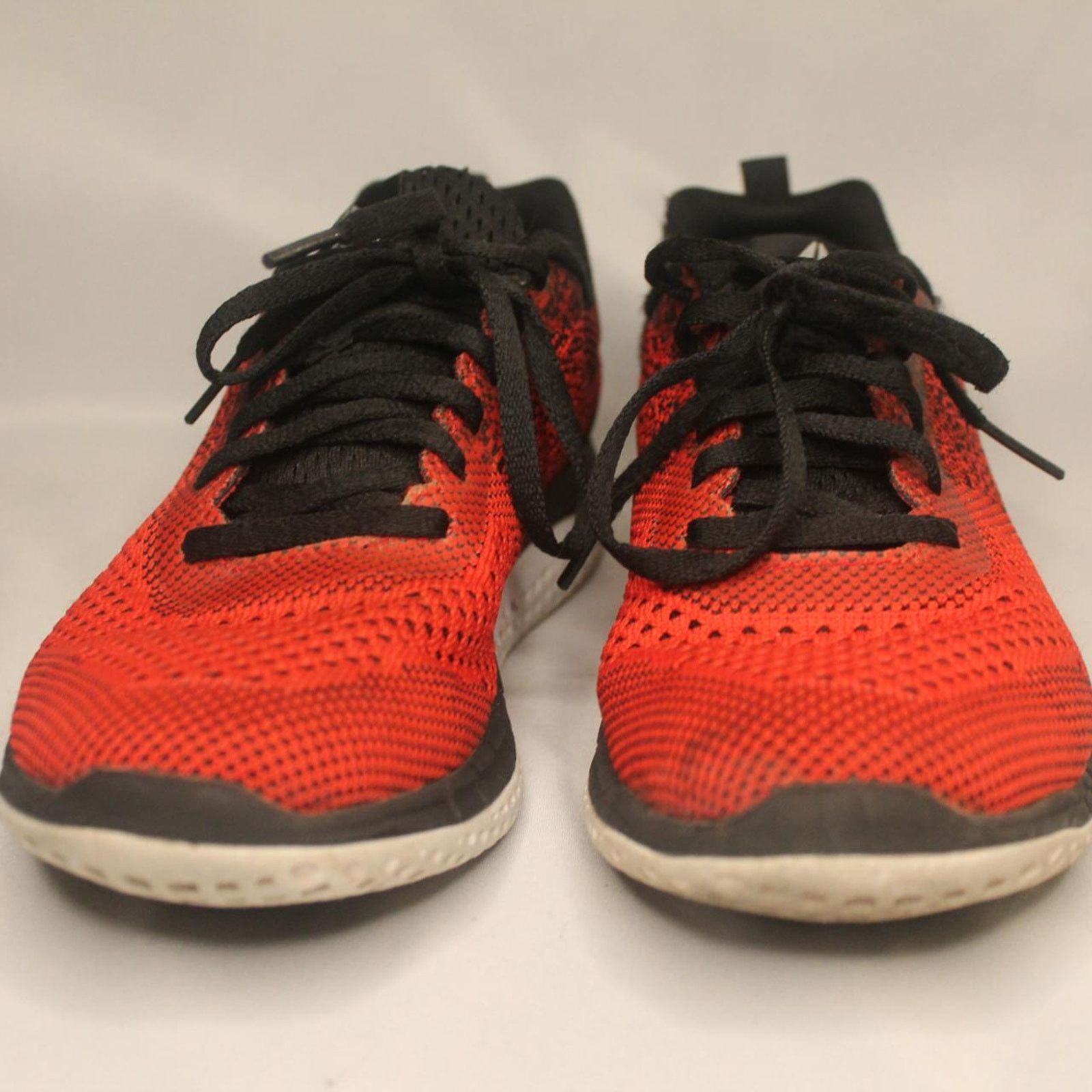 Reebok Reeboks red and black sneakers - Sz 6 Women's / 4 Unisex Size US 6 / IT 36 - 2 Thumbnail