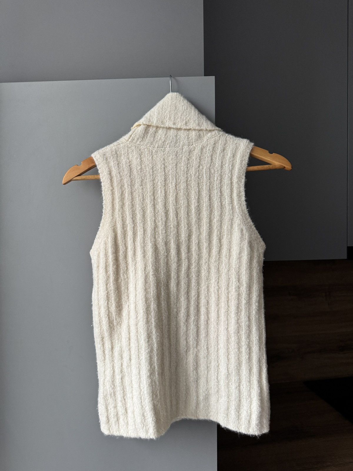 Malo Malo Cashmere Blend Textured Knit Vest Size M / US 6-8 / IT 42-44 - 6 Thumbnail