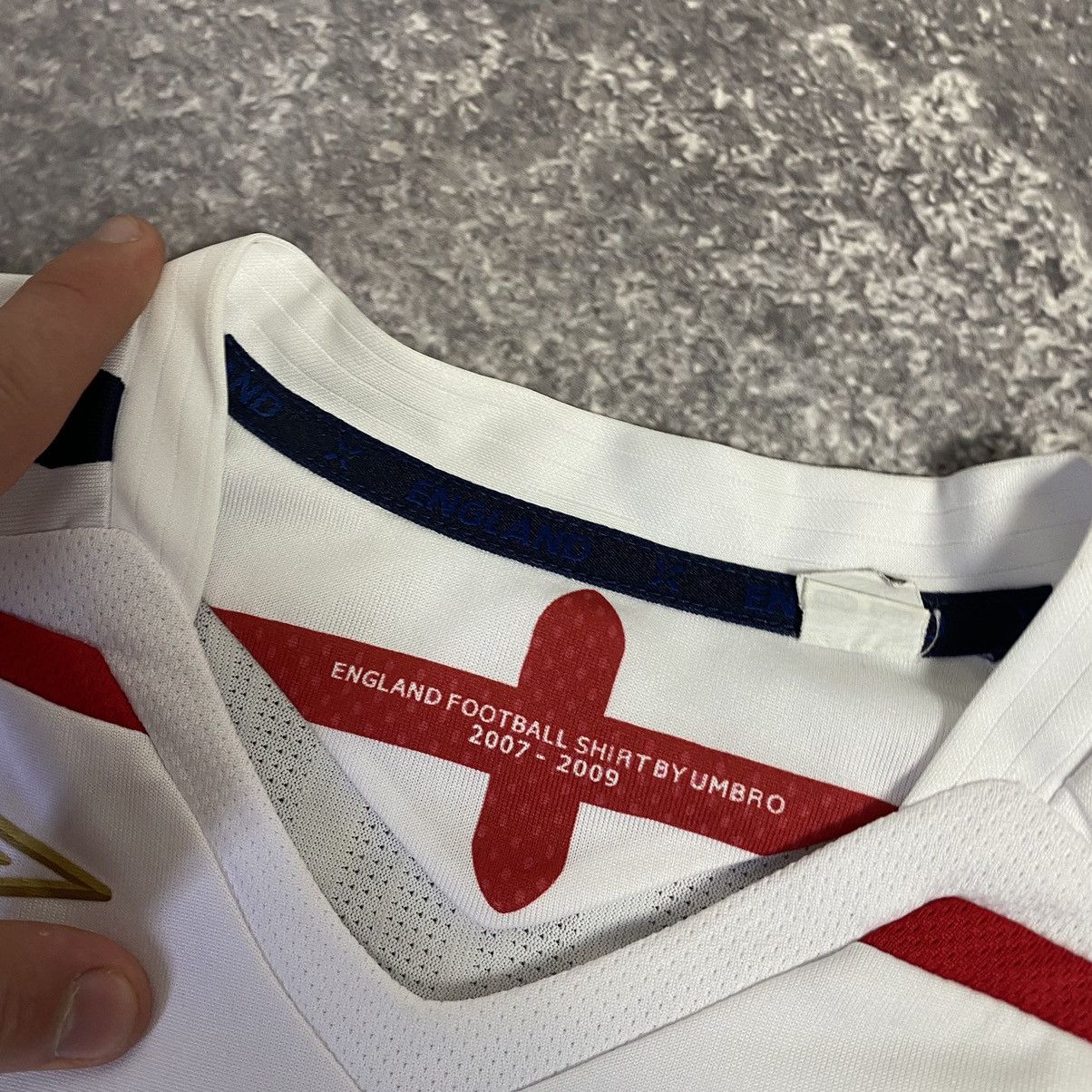 Umbro Vintage Umbro Fc England 🏴󠁧󠁢󠁥󠁮󠁧󠁿 Gerrard Player national team Size US S / EU 44-46 / 1 - 9 Thumbnail