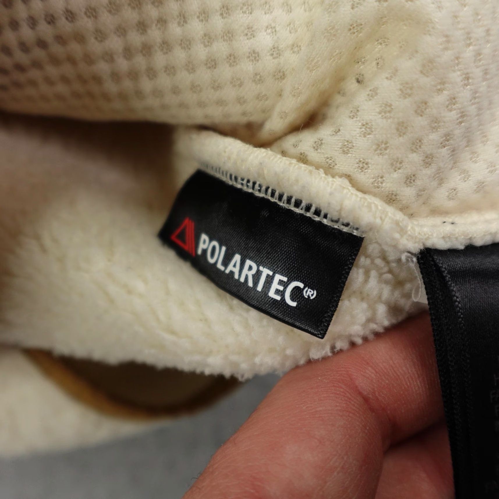 Marmot Marmot Vest Womens XS Cream Brown Wiley Polartec Sherpa Fleece Full Zip Hiking Vest Womens XS Beige Marmot Zip Lined Pockets Outdoor Autumn Winter Size XS / US 0-2 / IT 36-38 - 5 Thumbnail