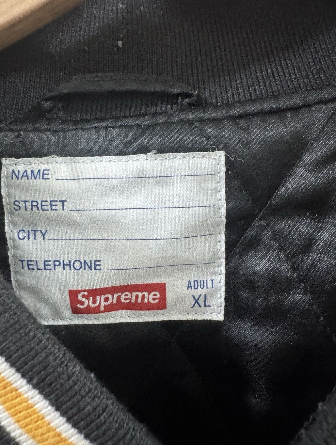 Supreme Size XL- SUPREME BONE WOOL VARSITY BOMBER JACKET LEATHER Size US XL / EU 56 / 4 - 10 Thumbnail