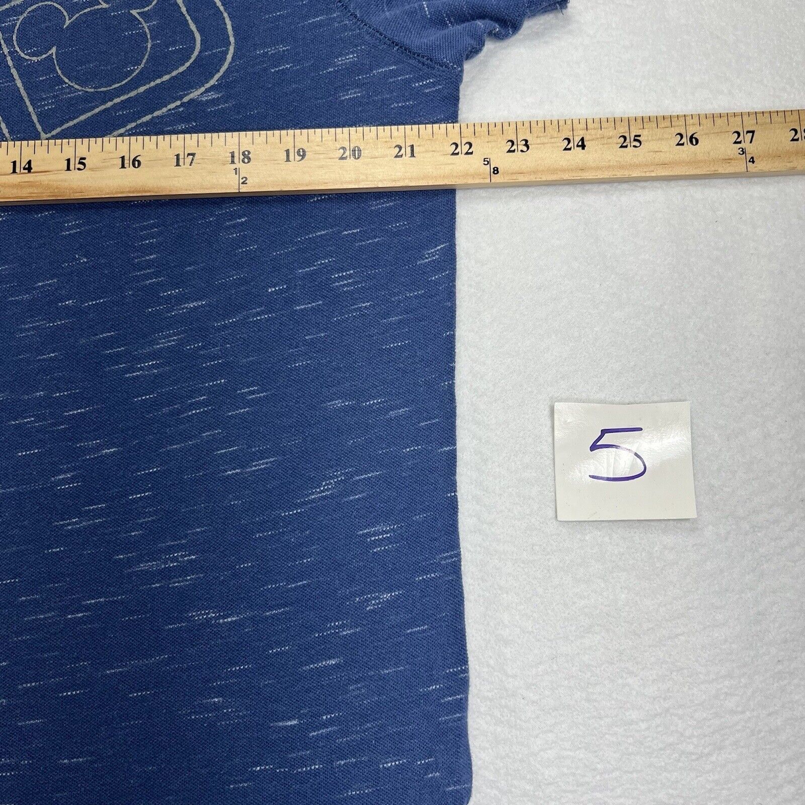 Disney Disney Epcot Henley Medium Graphic T Shirt Blue White Size US M / EU 48-50 / 2 - 7 Thumbnail